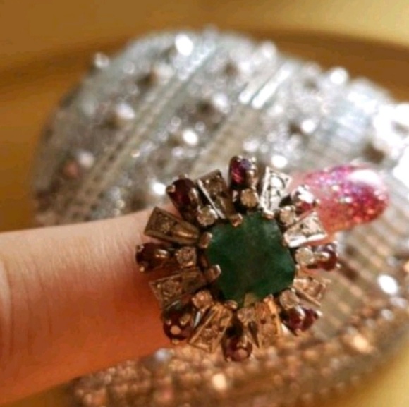 SOLD - Picture 3 of 4